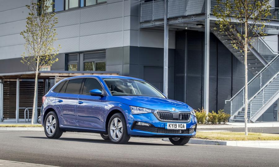  Skoda Scala 2019 года  (UK) (фото 1 из 40)